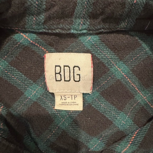 Urban Outfitters BDG Caleb Cropped Flannel Shirt cotton - Picture 7 of 11